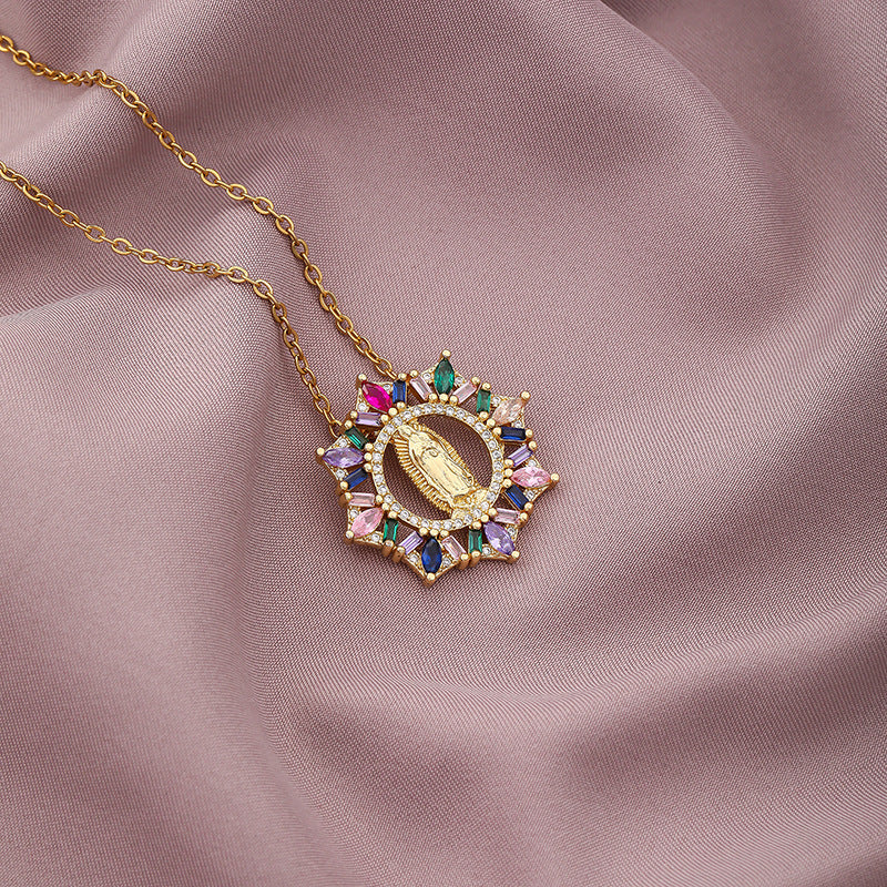 The Madonna Chain - The Sonne Haus