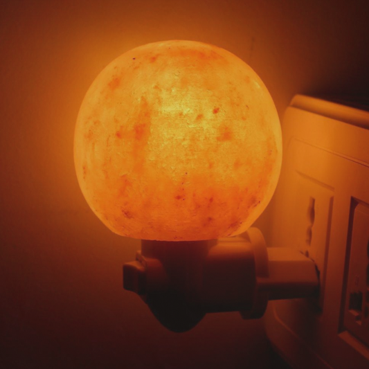The Glow of Comfort – Mini Crystal Himalayan Salt Night Light - The Sonne Haus